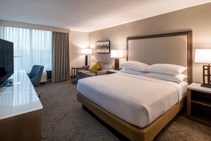 Room 15 of 80