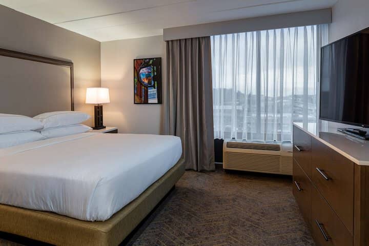 Room 31 of 80
